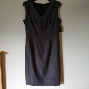 SLEEVELESS GREY MIDI SHEATH DRESS. NWT